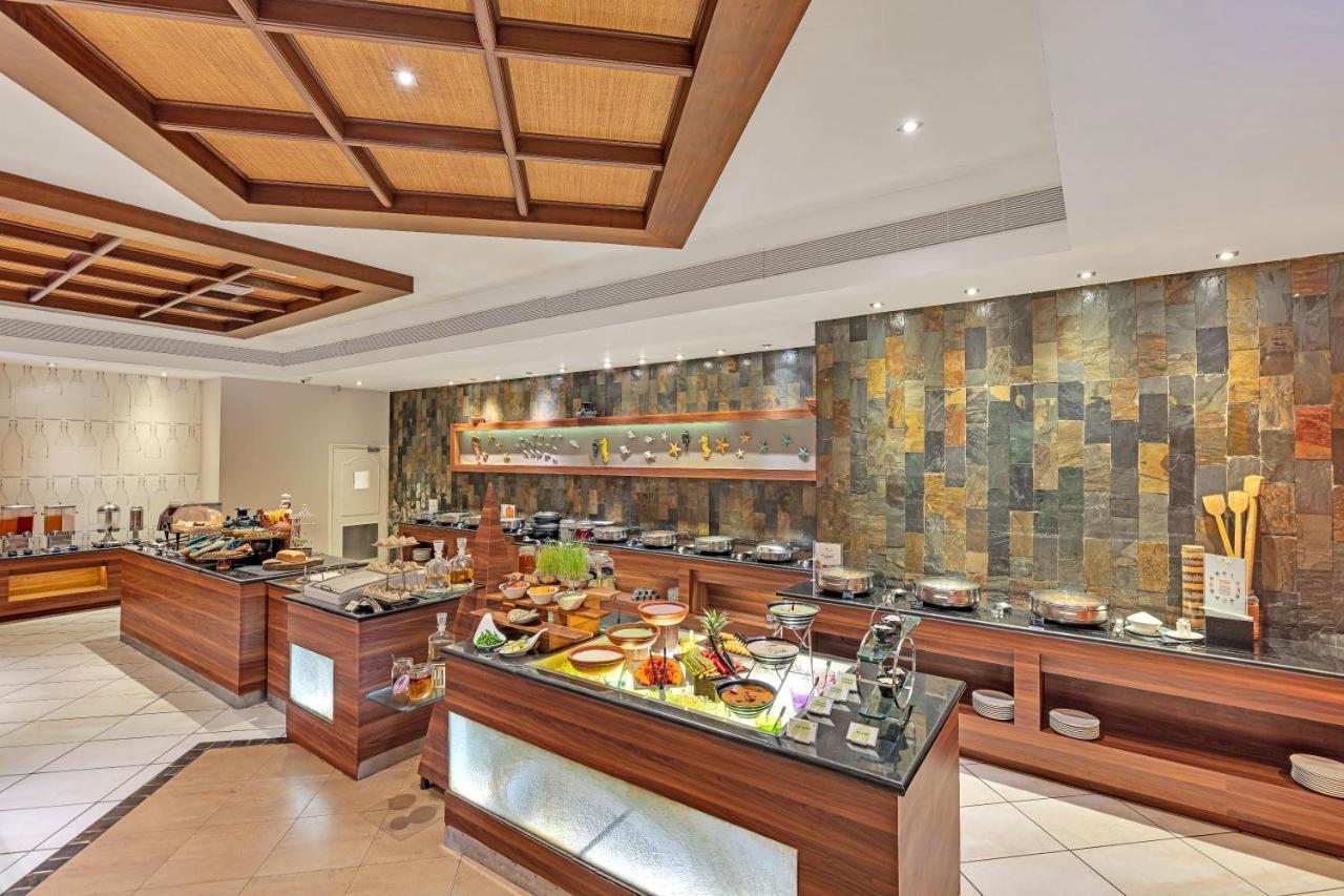 Club Mahindra Emerald Palms, Goa Benaulim Exterior photo
