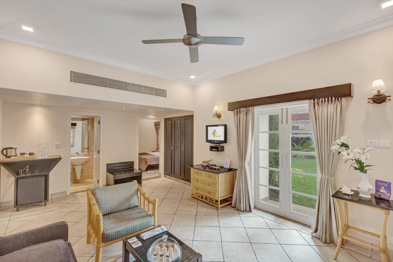 Club Mahindra Emerald Palms, Goa Benaulim Exterior photo